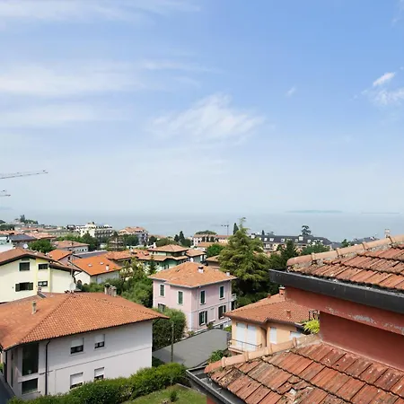 Апартаменты Attico Center With View And Terrace