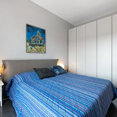 Attico Center With View And Terrace شقة ديسينسانو ديل غاردا